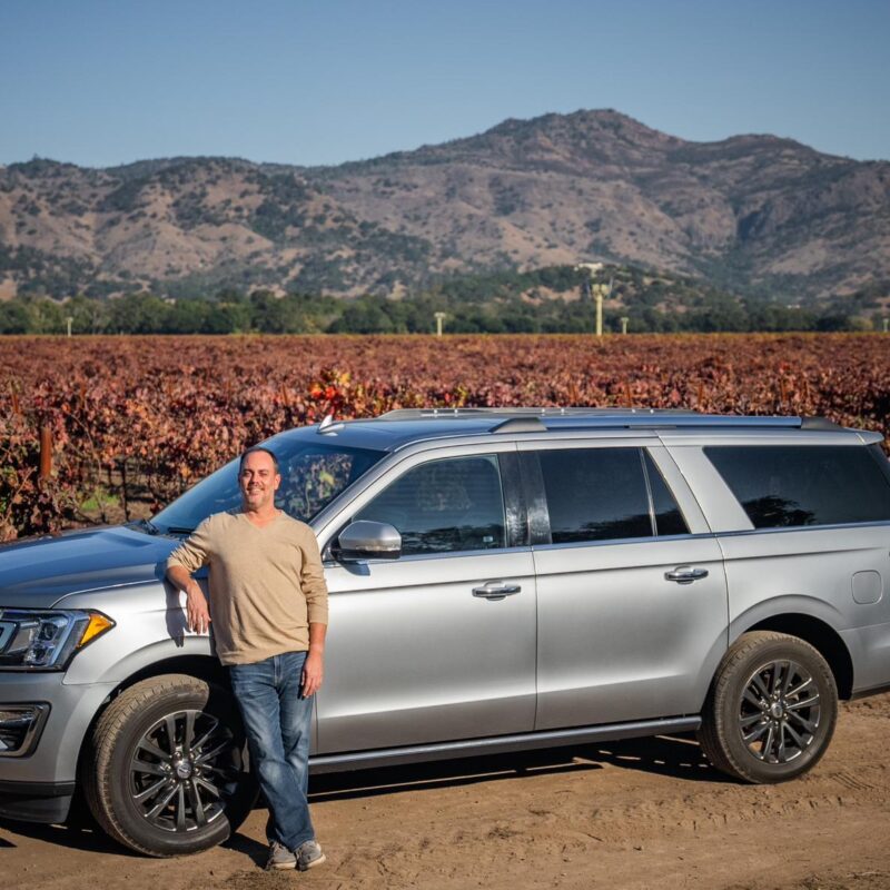 Damon Bliss Wine Tour Guide with Large SUV